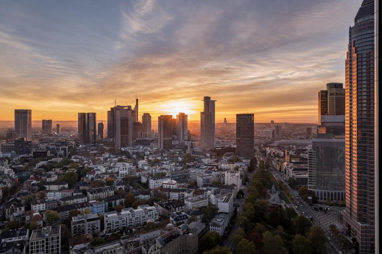 Frankfurt Marriott Hotel Frankfurt am Main Bagian luar foto Los Angeles skyline