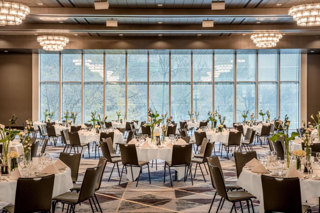 Frankfurt Marriott Hotel Frankfurt am Main Bagian luar foto The Grand Ballroom