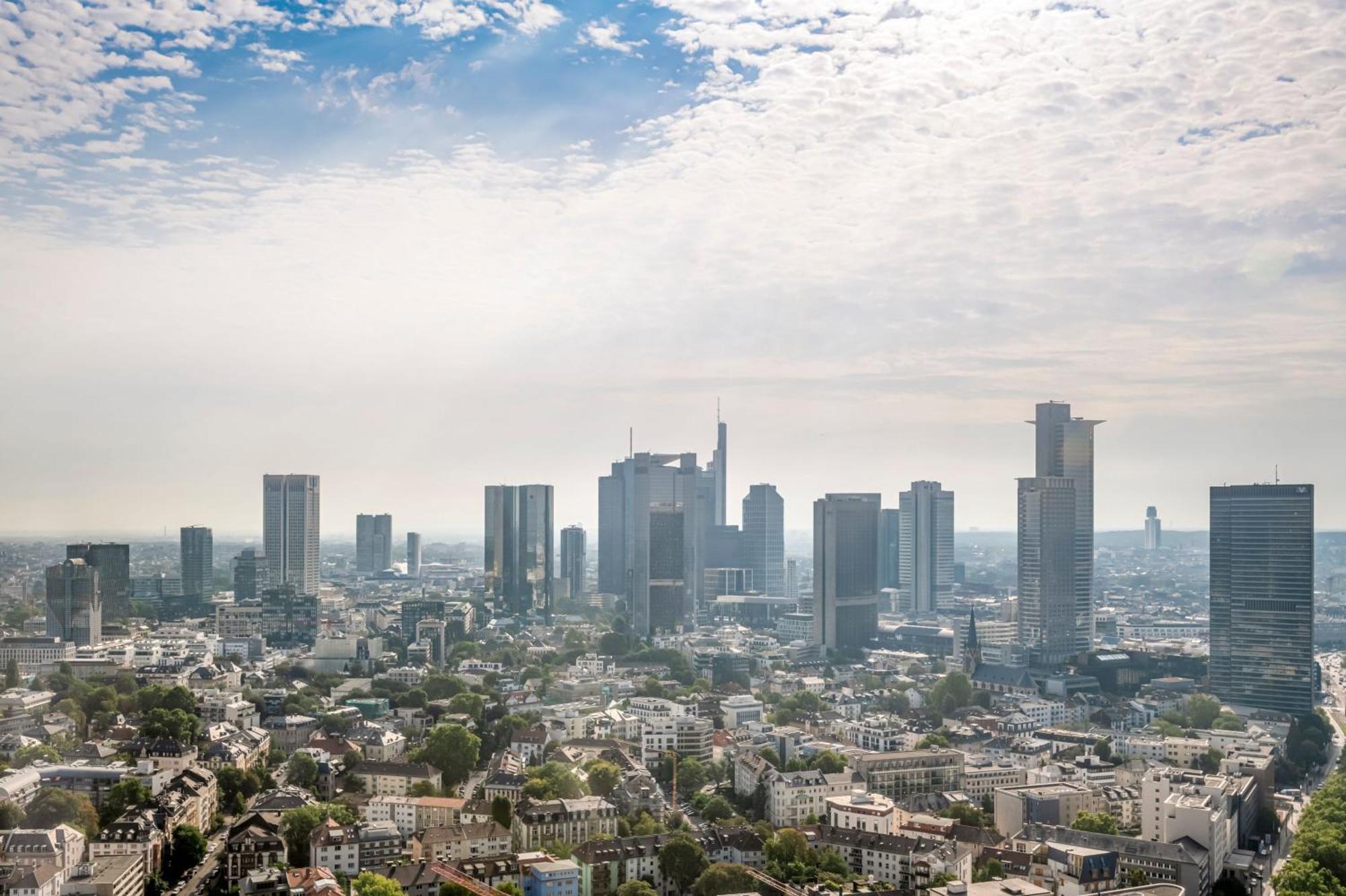 Frankfurt Marriott Hotel Frankfurt am Main Bagian luar foto Tel Aviv skyline