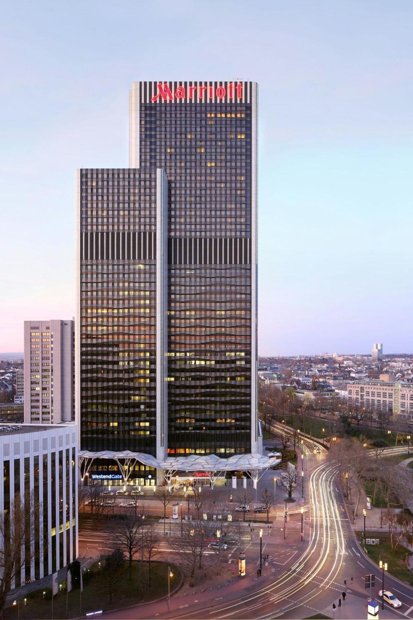 Frankfurt Marriott Hotel Frankfurt am Main Bagian luar foto The Bank for International Settlements in Basel, Switzerland