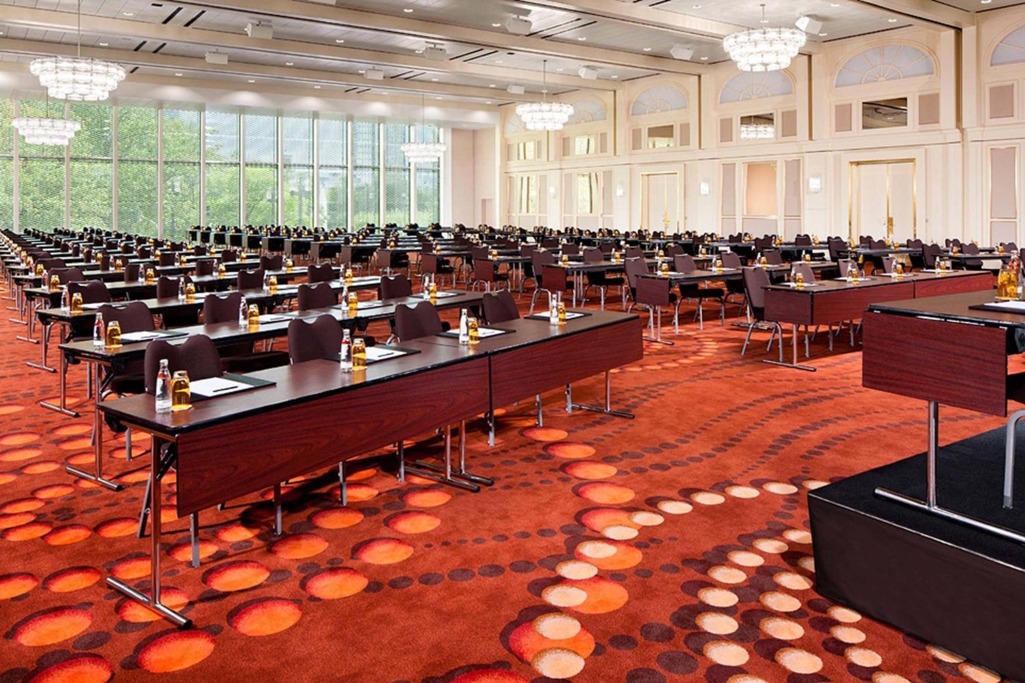 Frankfurt Marriott Hotel Frankfurt am Main Bagian luar foto The Grand Ballroom